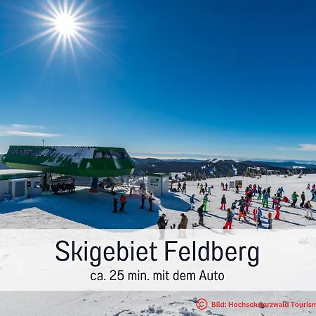 Naturverliebt Ideal Fuer Familien Direkt An Wanderwegen Sauna Im Haus Spielzimmer Tiefgarage E-ladestation Lägenhet